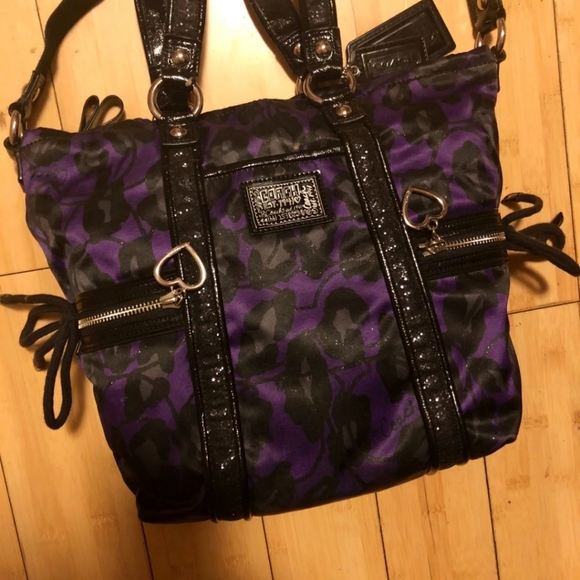 Coach #F20071 Poppy Purple Ocelot Daisy Glam Glitter Tote Bag - Picture 7 of 10